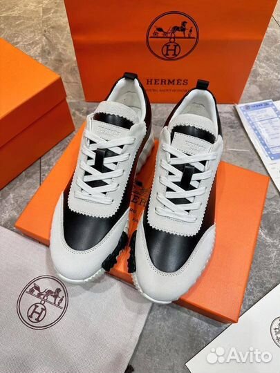 Кроссовки Hermes для повседневных образов