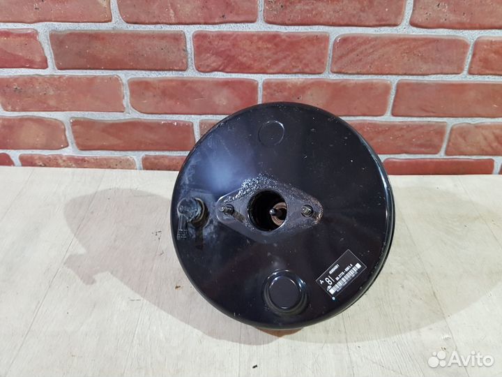 Вакуум тормозов Mitsubishi asx 1.6