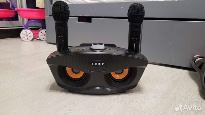 Колонка с караоке