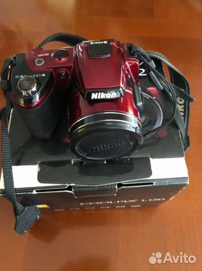 Зеркальный фотоаппарат Nikon