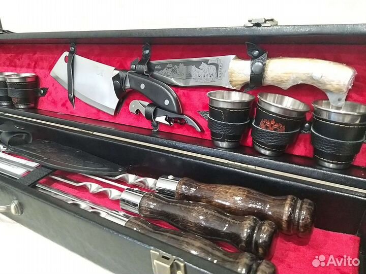 Шашлычный набор / шампуры в кейсе