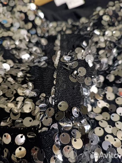 Блуза HM с пайеткаи