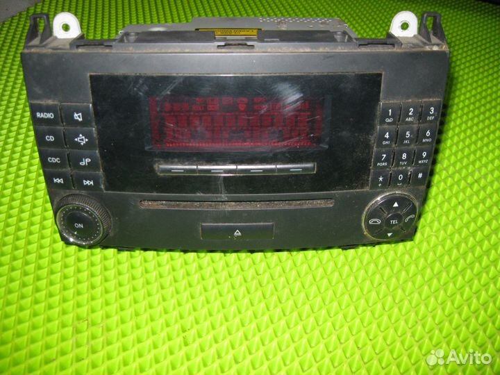 Магнитола Mercedes-Benz