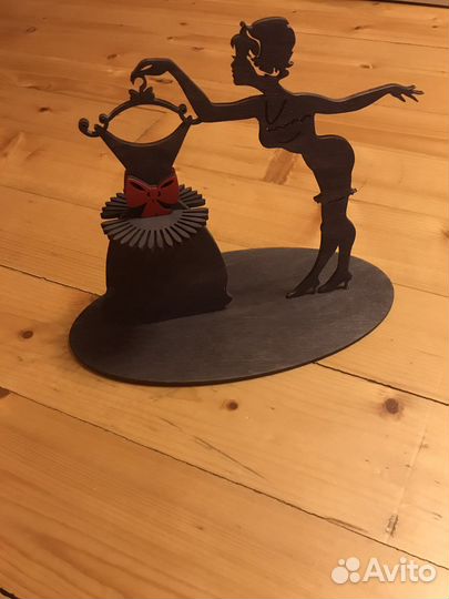 Салфетница девушка-кокетка