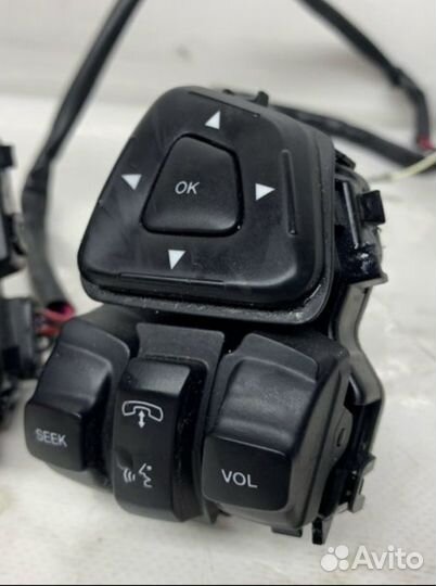 Кнопки на руле ford explorer 5 3.5 2012г