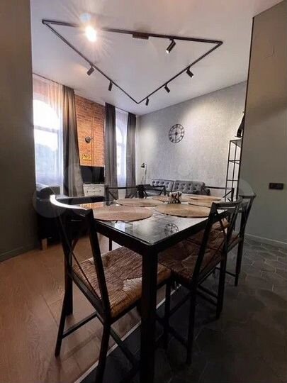 1-к. квартира, 57 м², 2/2 эт.