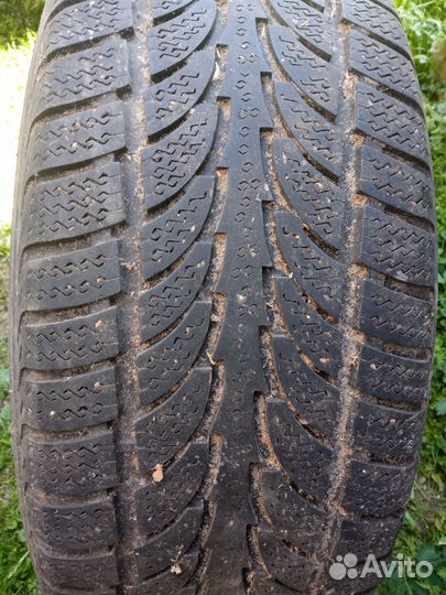 Nokian Tyres Hakkapeliitta 10 265/65 R17 D