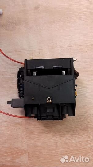 Ручка крышки багажника Mercedes S-Class S220