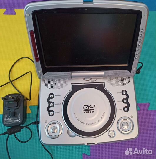 Портативный tv с dvd