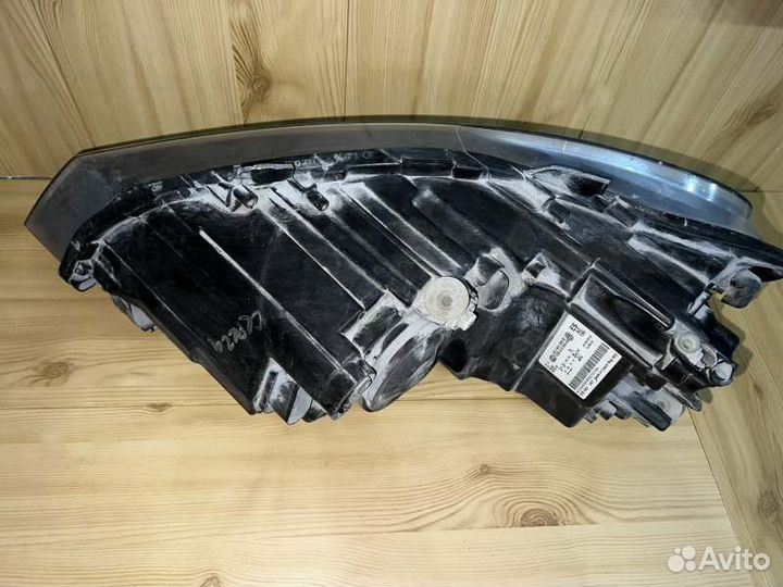 Фара передняя правая Volkswagen Polo 5 2014-2021