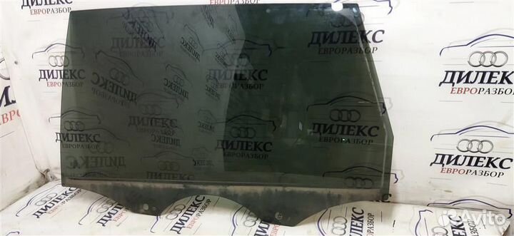 Стекло двери задней левой Audi Q7 2005