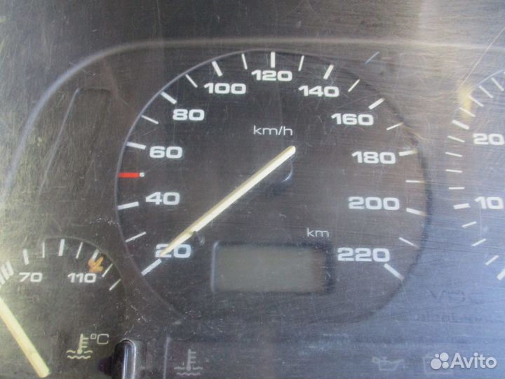 Панель приборов c MFA Volkswagen Golf 3 92г