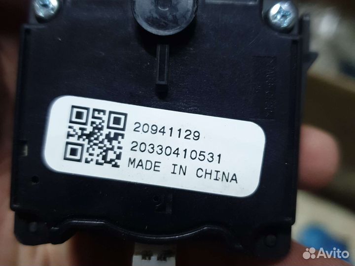 Переключатель поворотов Opel Chevrolet 20941129