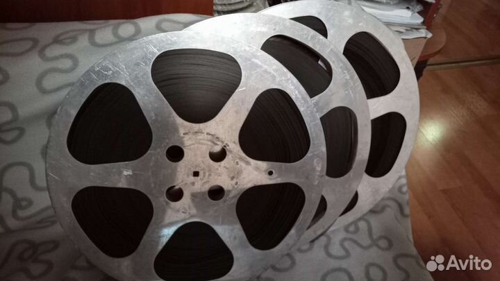 Кинофильм 16 мм пленке. Сальвадор. США