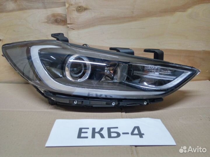 Фара правая Хёндай Элантра 6 AD 2016 Elantra