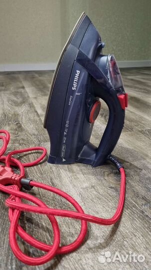 Паровой утюг philips
