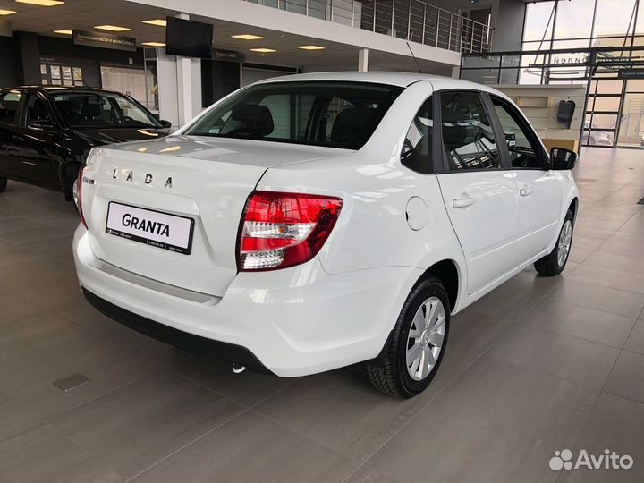 LADA Granta 1.6 МТ, 2023