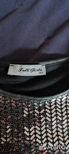 Шикарное платье для девочки 152