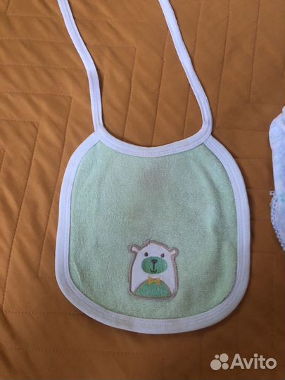 Слюнявчики бу