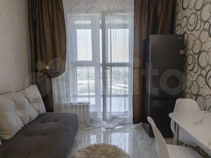 2-к. квартира, 60 м², 10/15 эт.