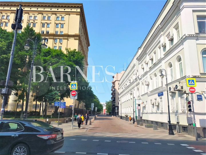 Большой Толмачевский пер. 4с1, 174 кв.м