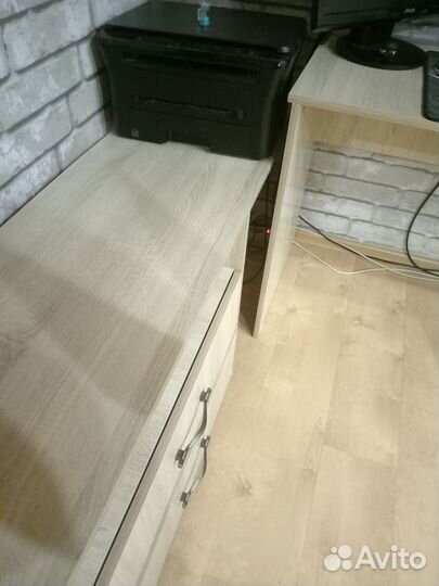 Компьютерный стол+тумбочка с ящиками, бу