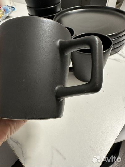 Набор столовой посуды на 4 персоны