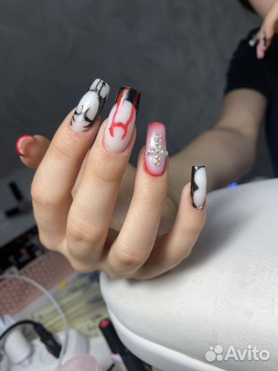 Маникюр на дому