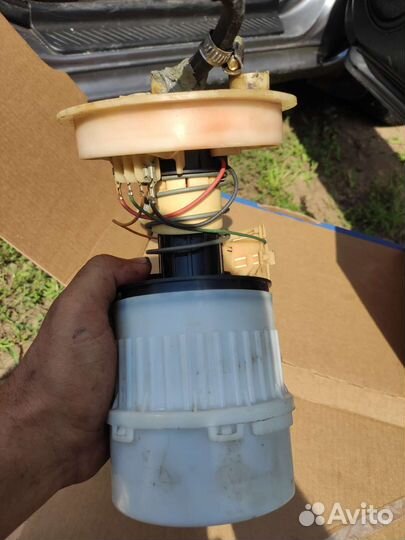 Бензонасос в сборе mazda 3, ford