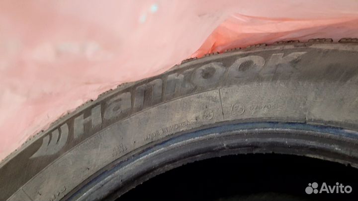 Hankook Winter I'Pike 215/65 R16 98