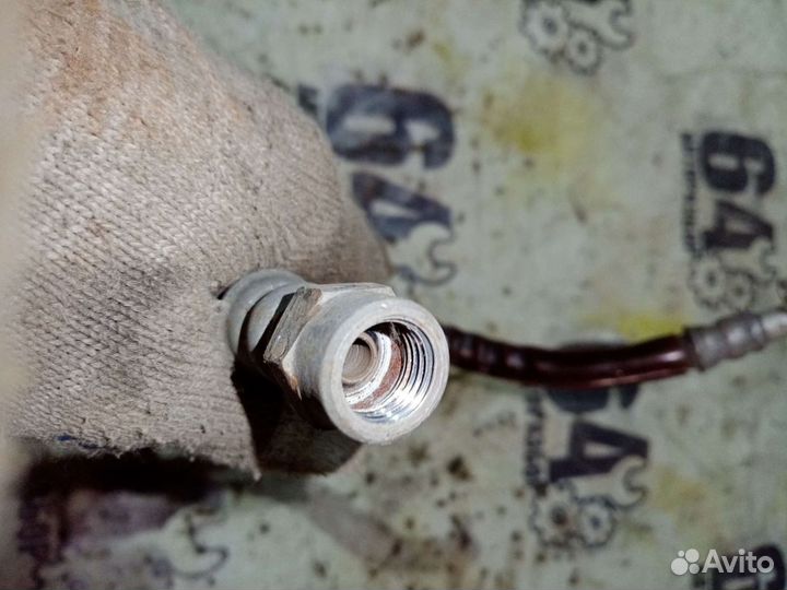 Трубка топливная для Mitsubishi Pajero 2