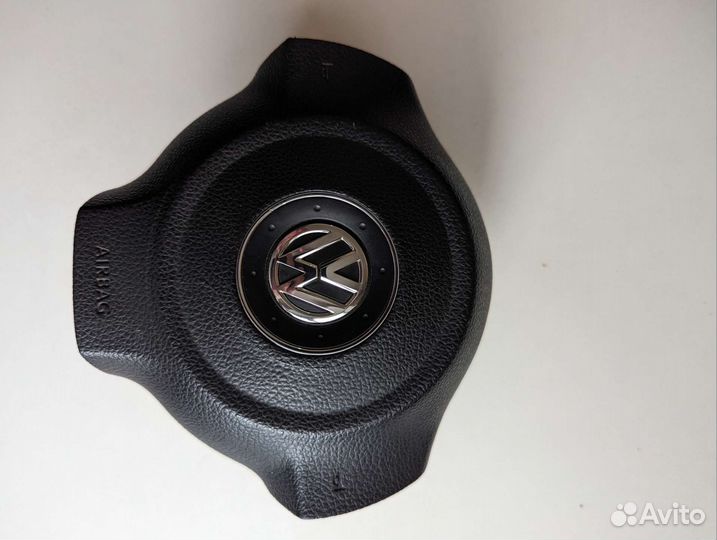 Продам руль и подушку безопасности от Polo Sedan