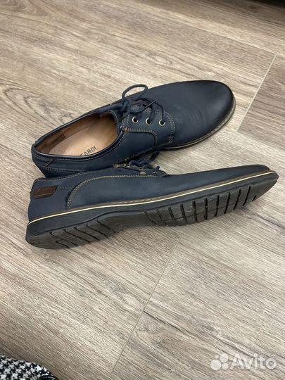 Полуботинки