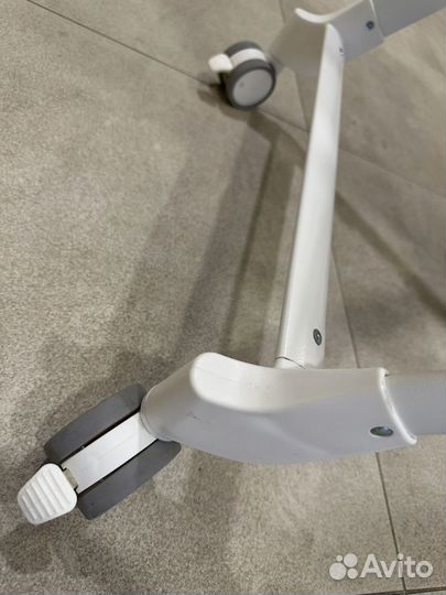 Стульчик для кормления happy baby berny classic