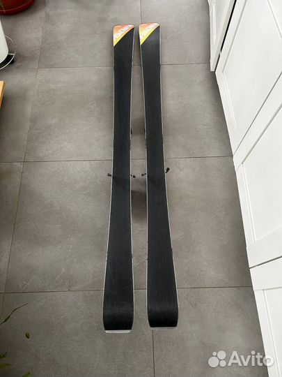 Продаю горные лыжи