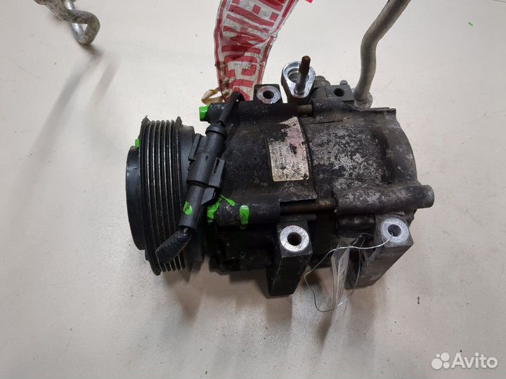 Компрессор кондиционера Ford Escape, 2006