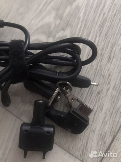 Зарядное устройство