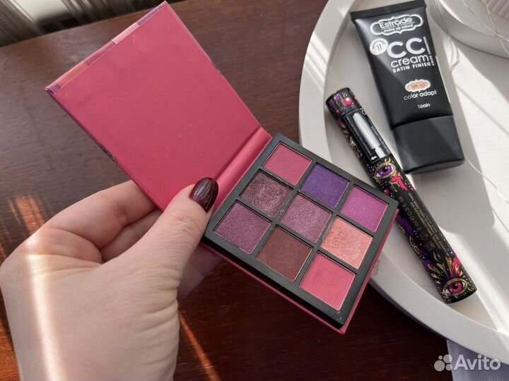 Набор косметики пакетом новая