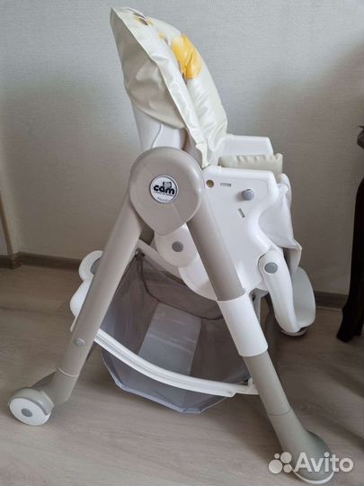 Стульчик для кормления cam