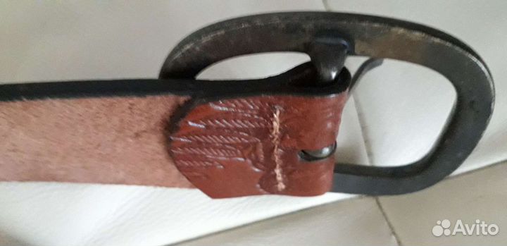 Ремень кожаный с теснением (ретро)