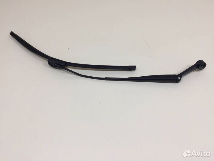 Поводок стеклоочистителя передний левый Datsun on