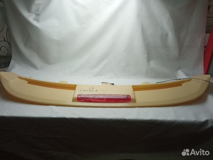 Спойлер Ford Focus 2