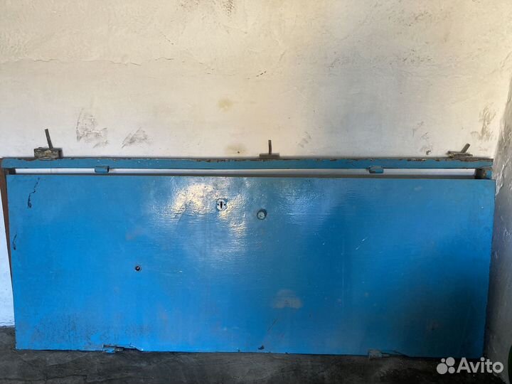 Металлическая дверь бу