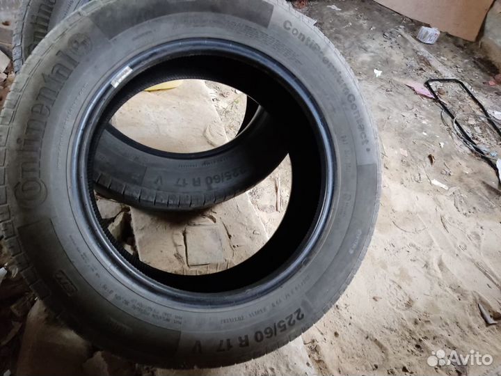 Continental ContiPremiumContact 225/60 R17