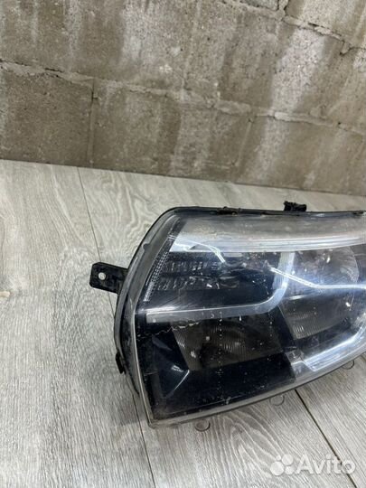 Фара передняя левая Renault Logan 2 K7M 2018