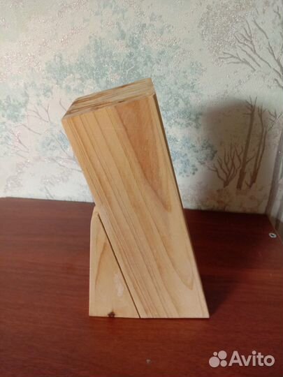 Подставка для кухонных ножей