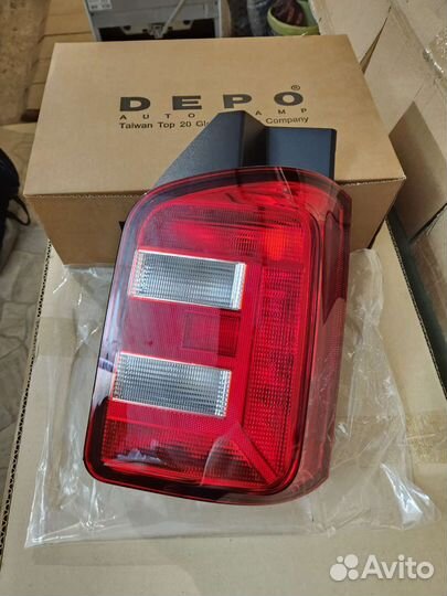 Фонарь задний правый Transporter T6 2015- 2019