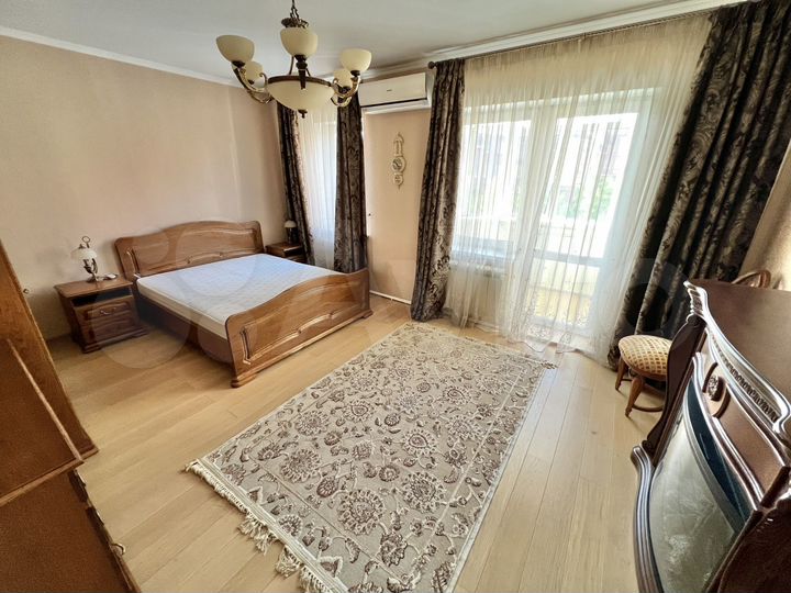 2-к. квартира, 60 м², 2/2 эт.