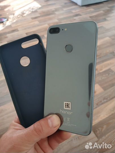 HONOR 9 Lite, 3/32 ГБ