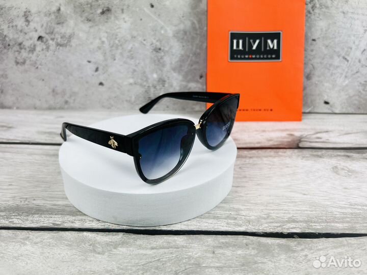 Солнцезащитные очки Gucci